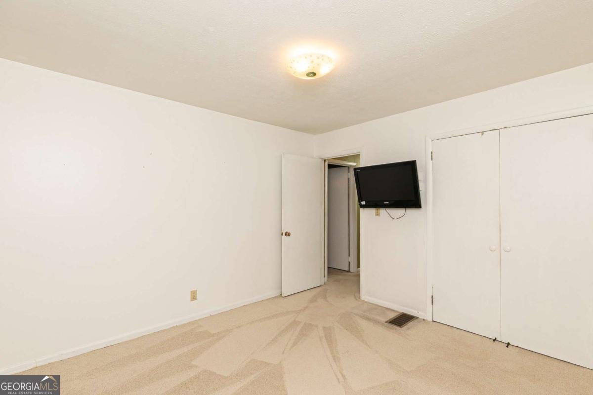 2133 Sandy Plains Road Marietta - Photo 29
