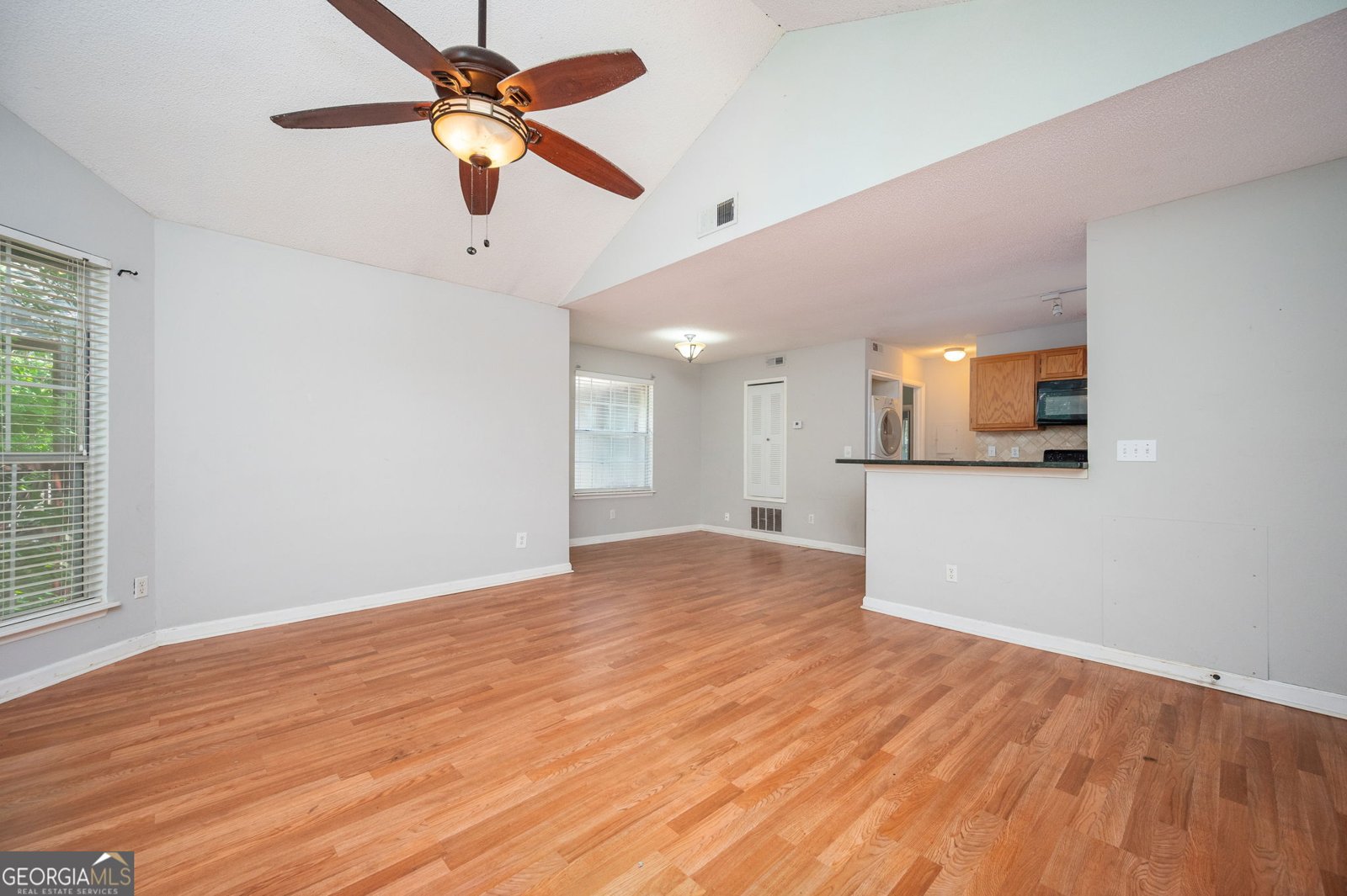 915 Wentworth Court Johns Creek - Photo 6
