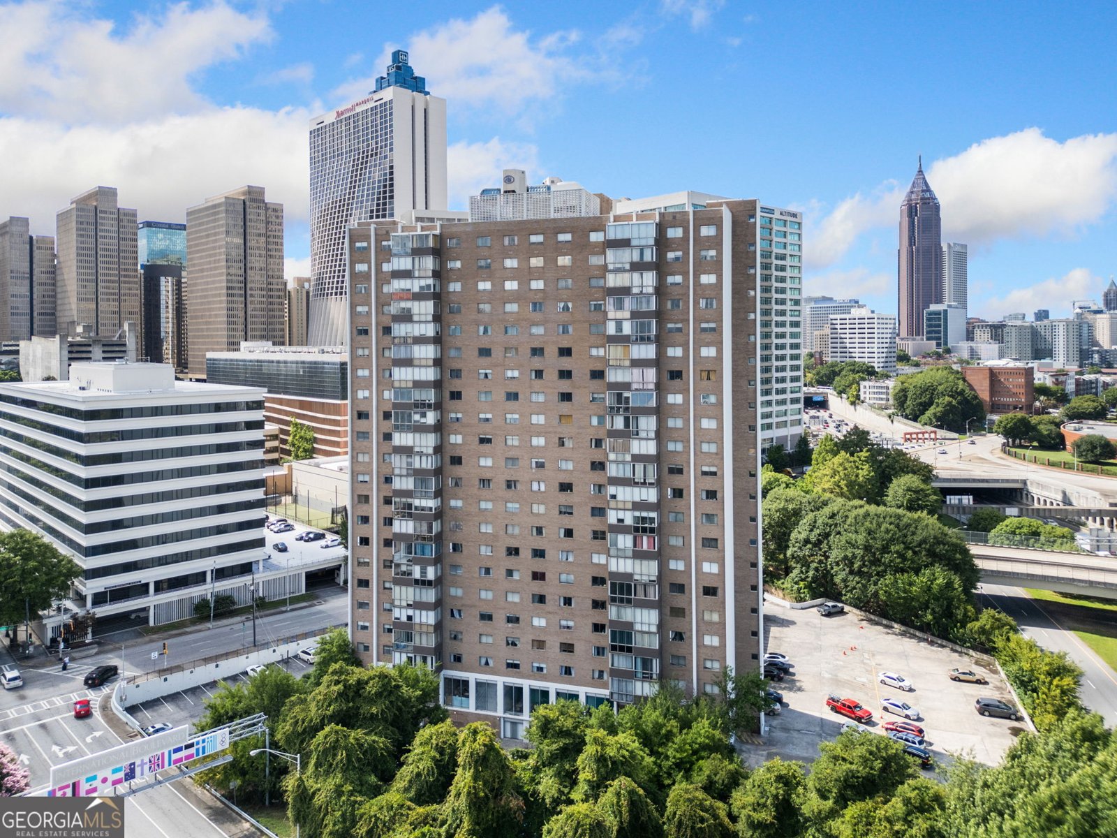 215 Piedmont Avenue Atlanta - main photo