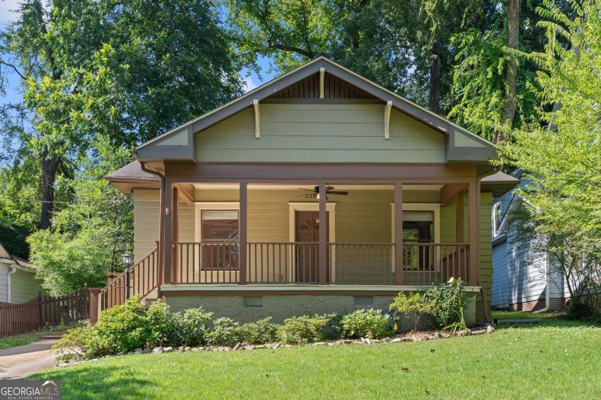 2299 Sutton Street Atlanta - main photo
