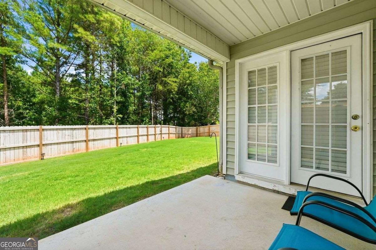 1016 Meadow Glen Circle Fairburn - Photo 28