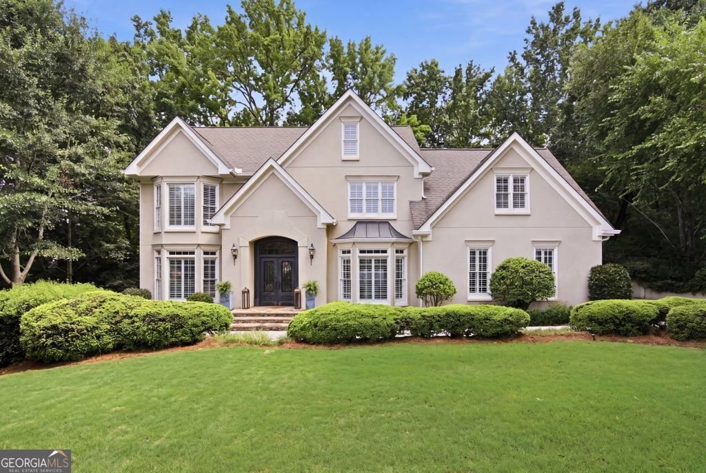 10670 Kingsmark Trail Alpharetta - main photo