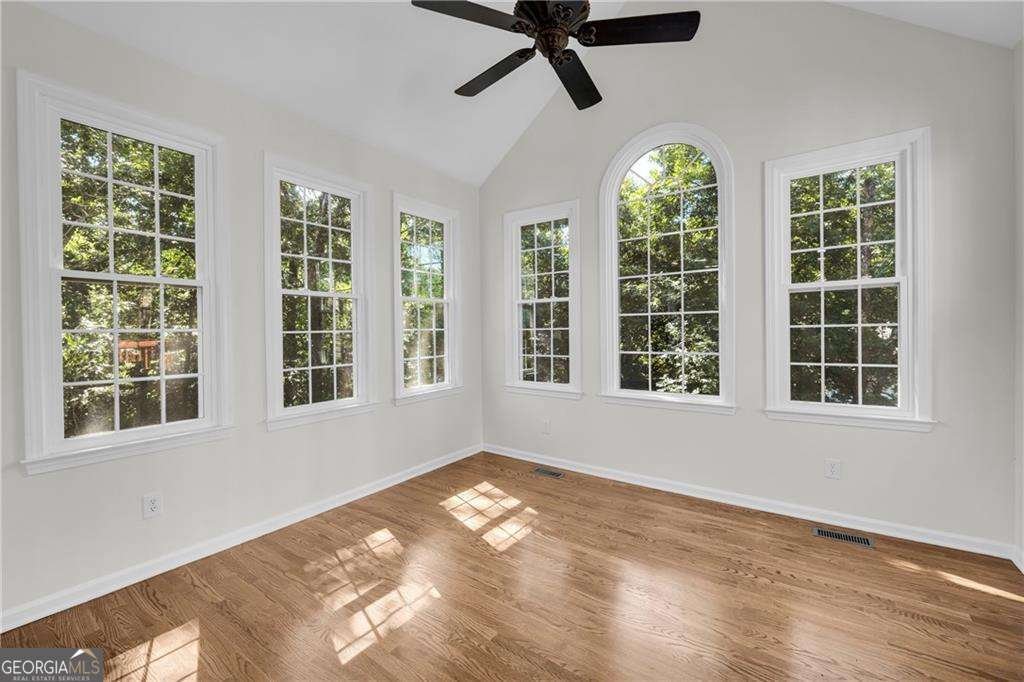 4910 Red Robin Ridge Johns Creek - Photo 20