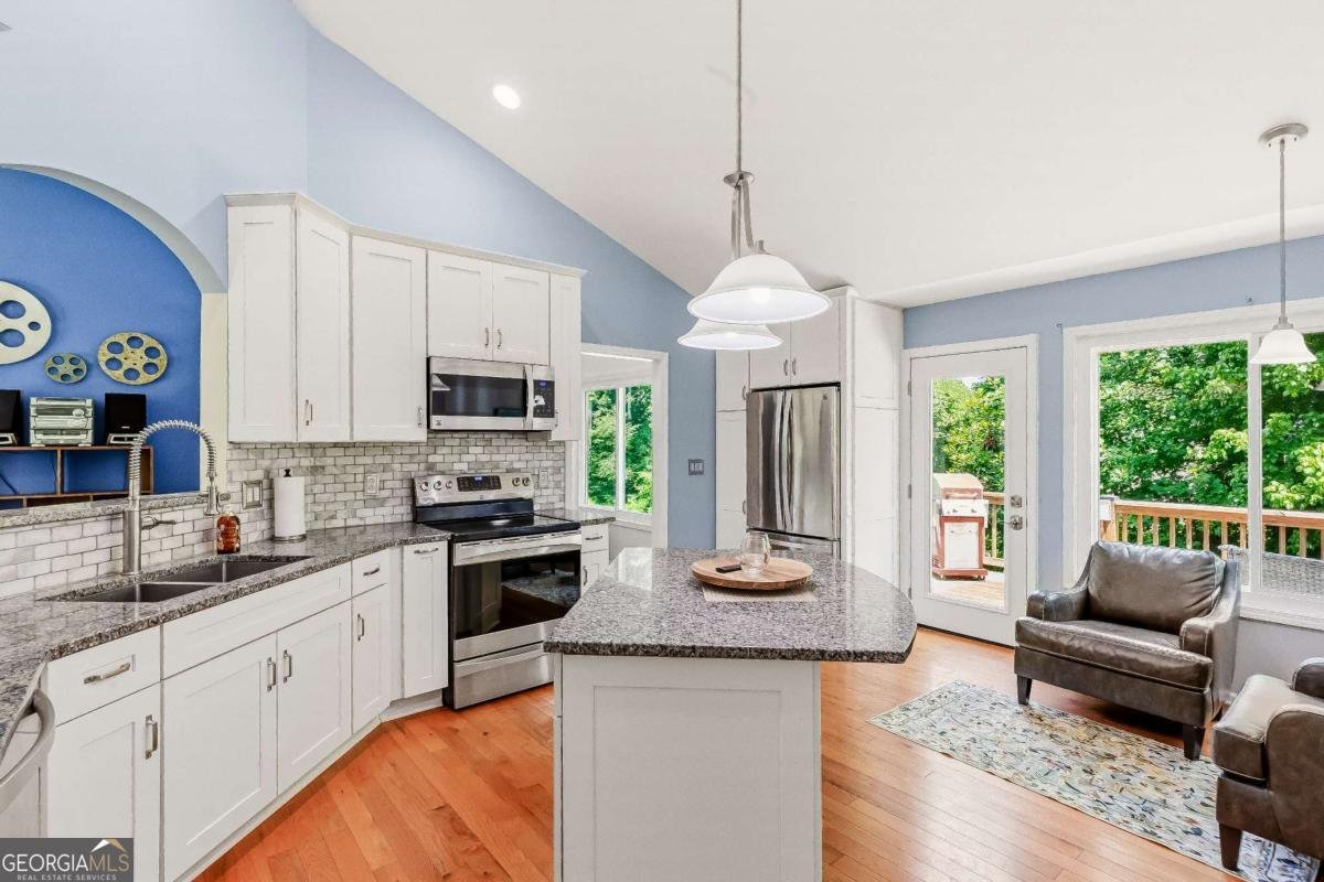 1045 Queensbury Run Acworth - Photo 9