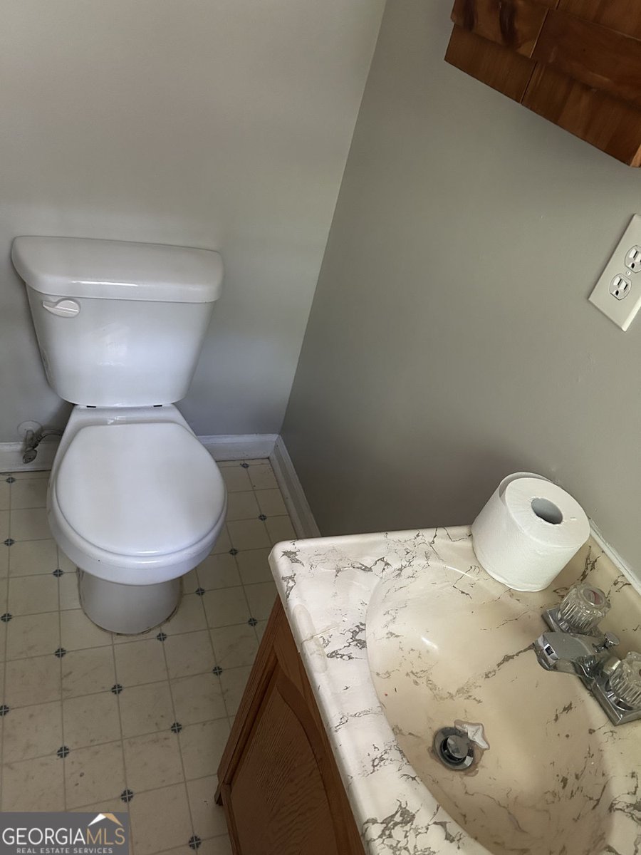 4449 Ben Hill Road Lithia Springs - Photo 11