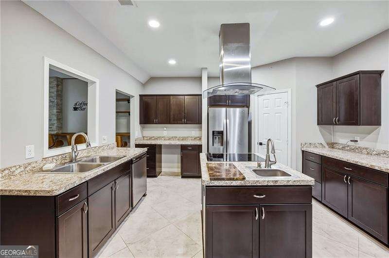 232 Waters Lake Drive Woodstock - Photo 15