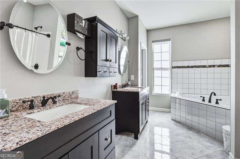 232 Waters Lake Drive Woodstock - Photo 32