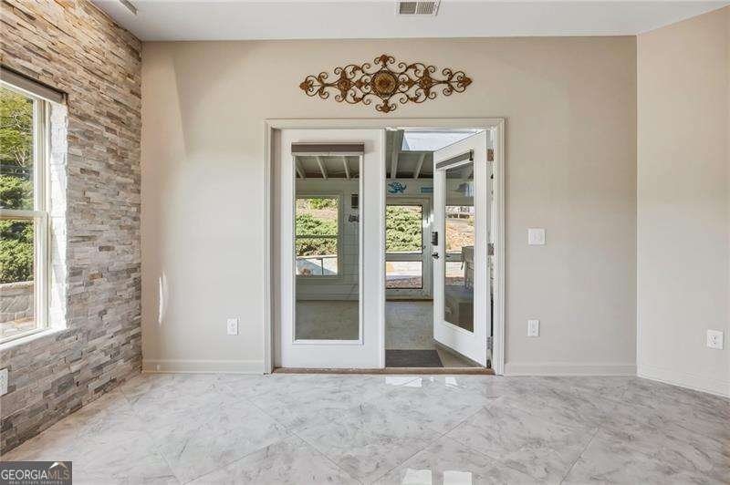 232 Waters Lake Drive Woodstock - Photo 37