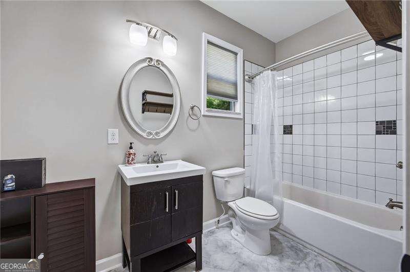 232 Waters Lake Drive Woodstock - Photo 43