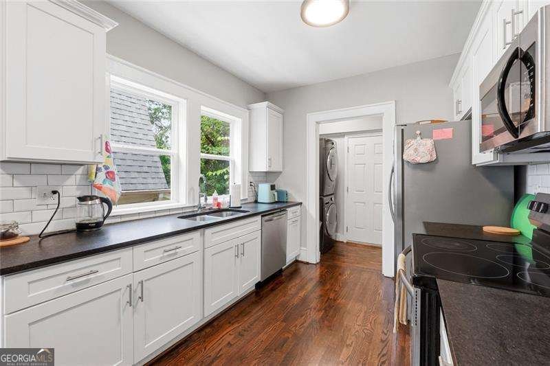 1585 Olympian Circle Atlanta - Photo 10