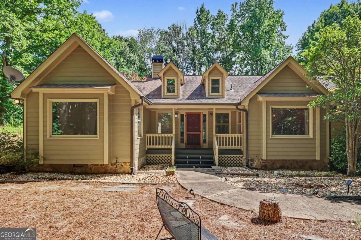 3830 Chattahoochee Road Cumming - main photo