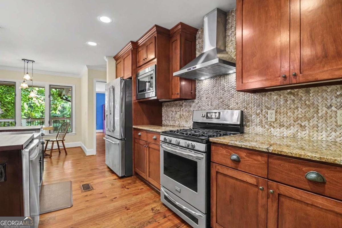 3830 Chattahoochee Road Cumming - Photo 18