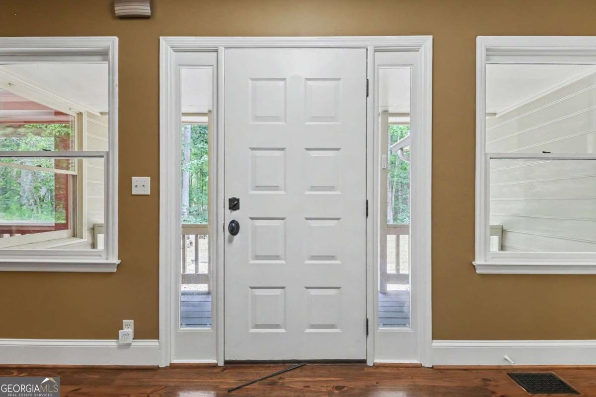 3830 Chattahoochee Road Cumming - Photo 6