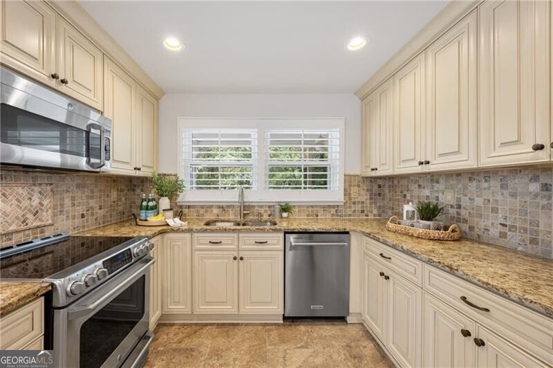 6502 Deerings Lane Peachtree Corners - Photo 17