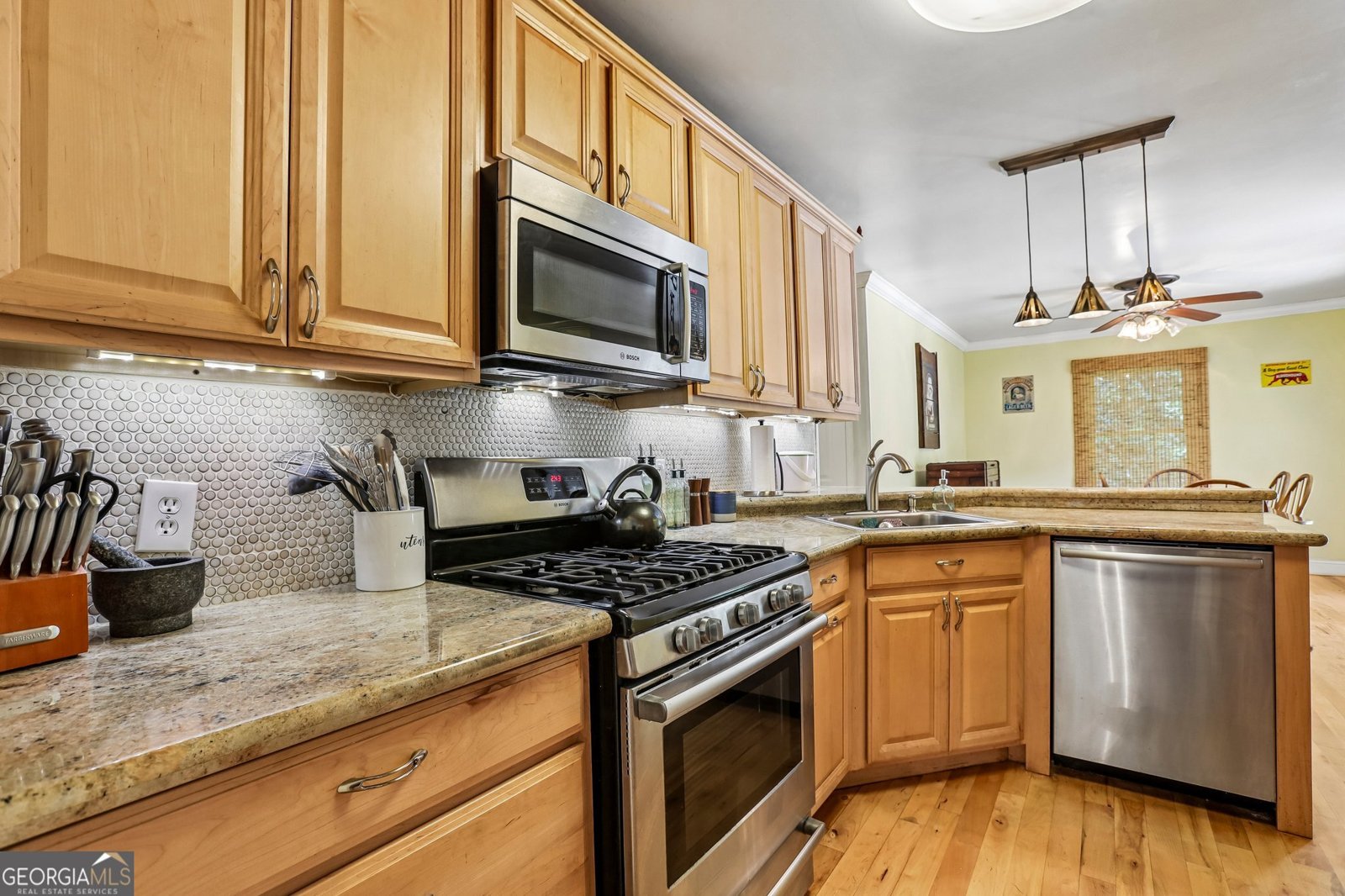 4728 Springs Court Kennesaw - Photo 6