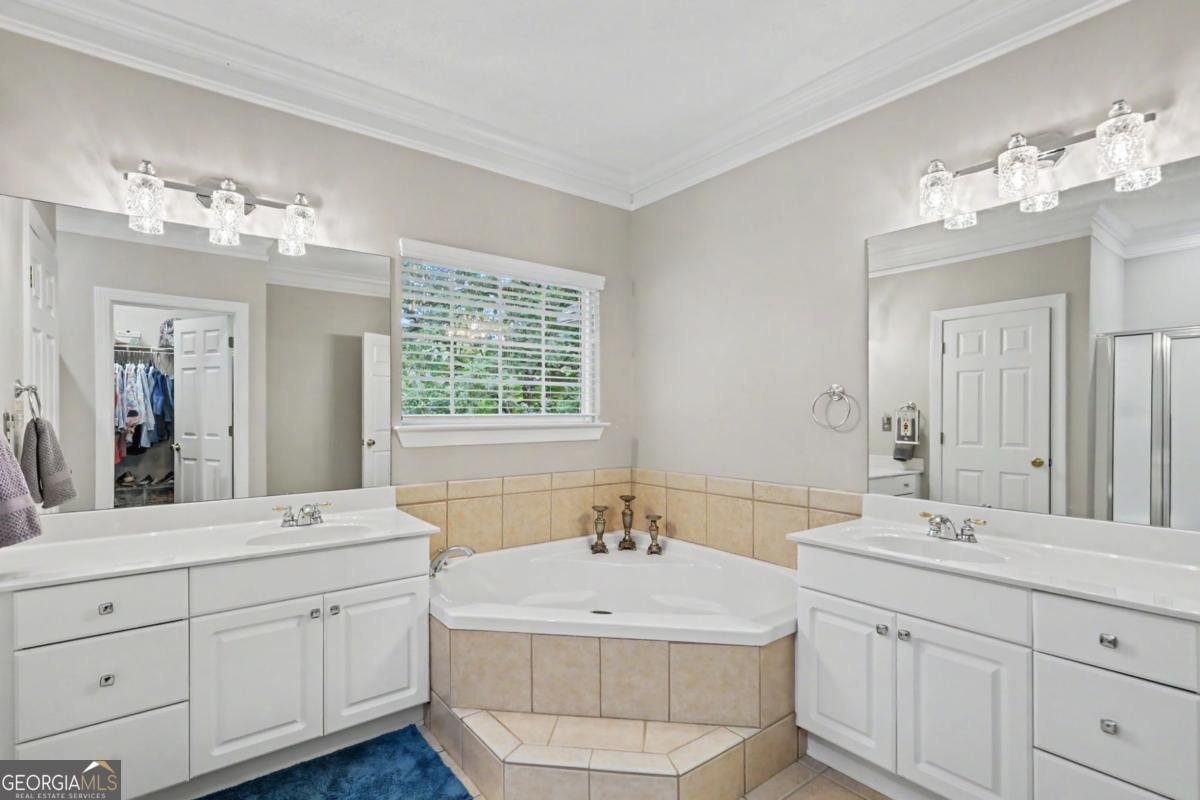 112 Gleneagle Court Clayton - Photo 27