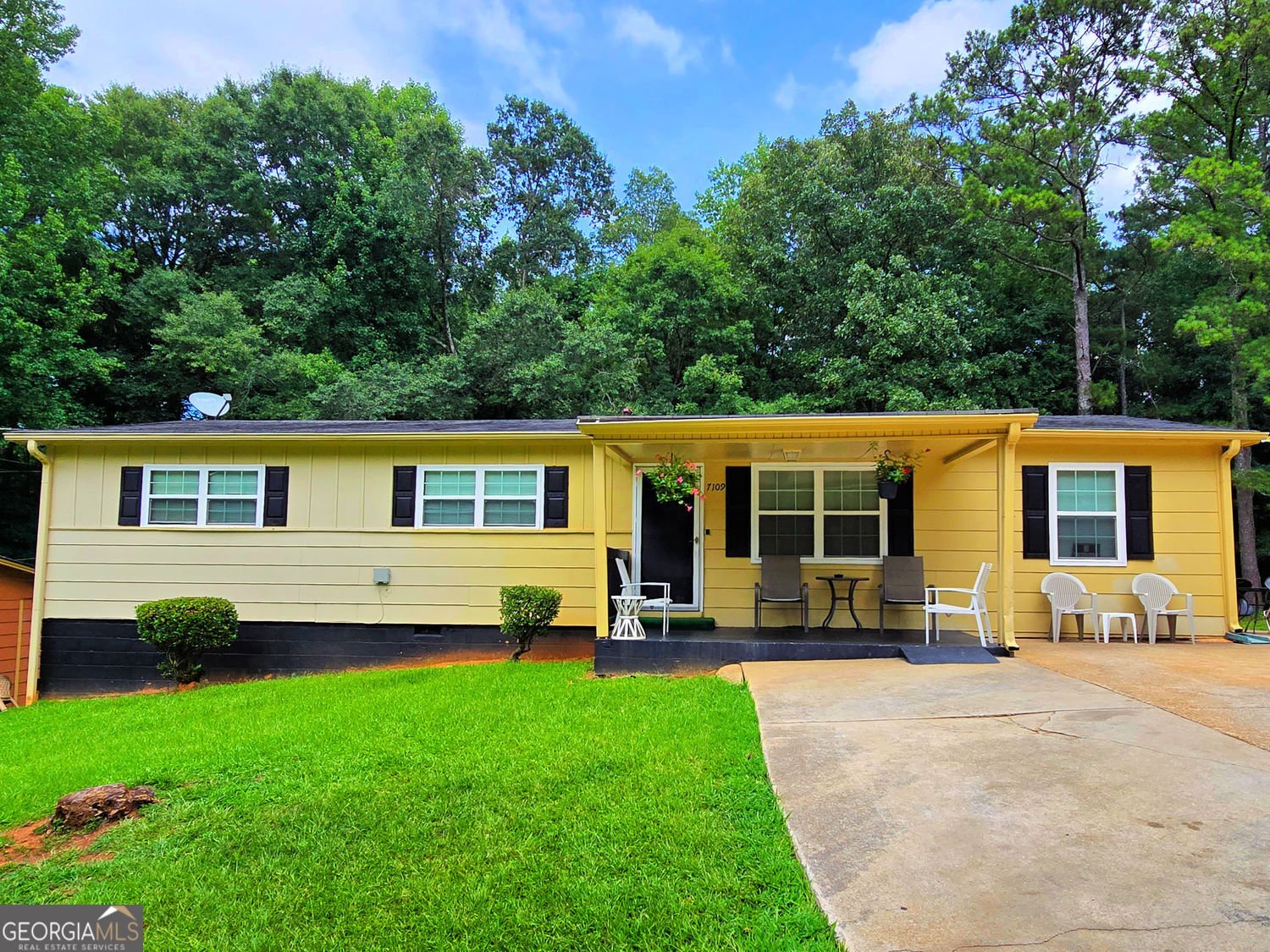 7109 Green Acres Drive Covington - main photo