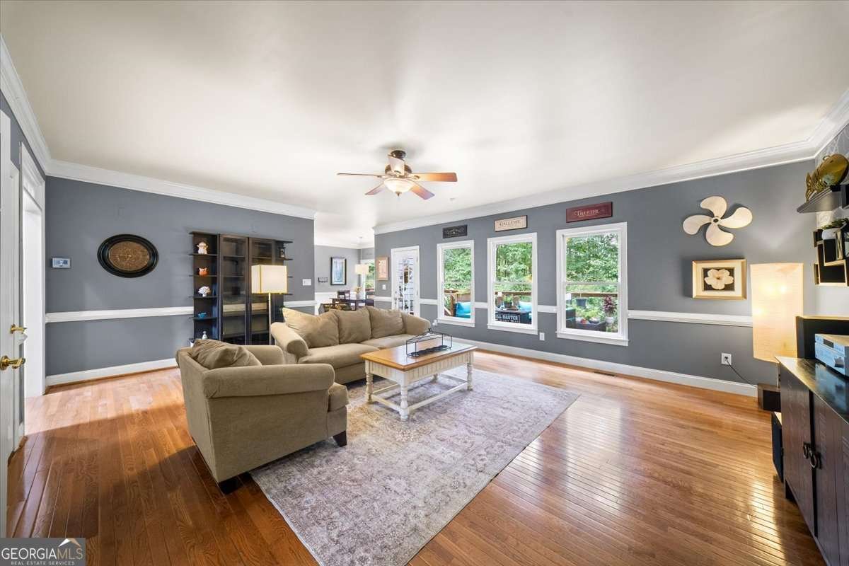 649 Goldenwood Court Powder Springs - Photo 10