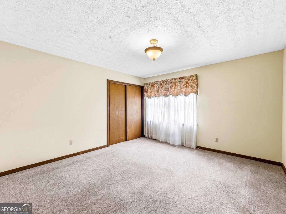 2405 Post Oak Tritt Road Marietta - Photo 24