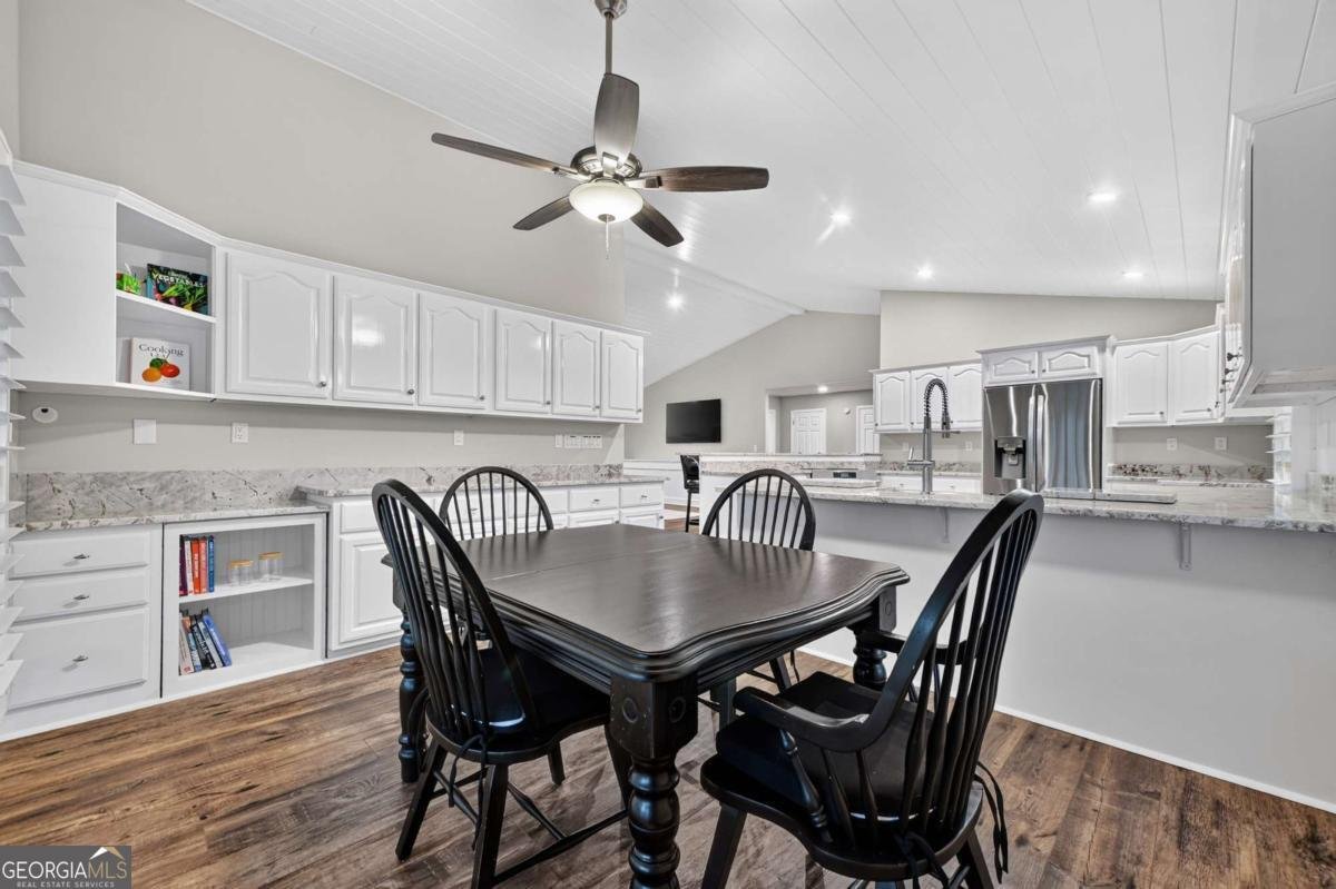 832 First Street Blue Ridge - Photo 17