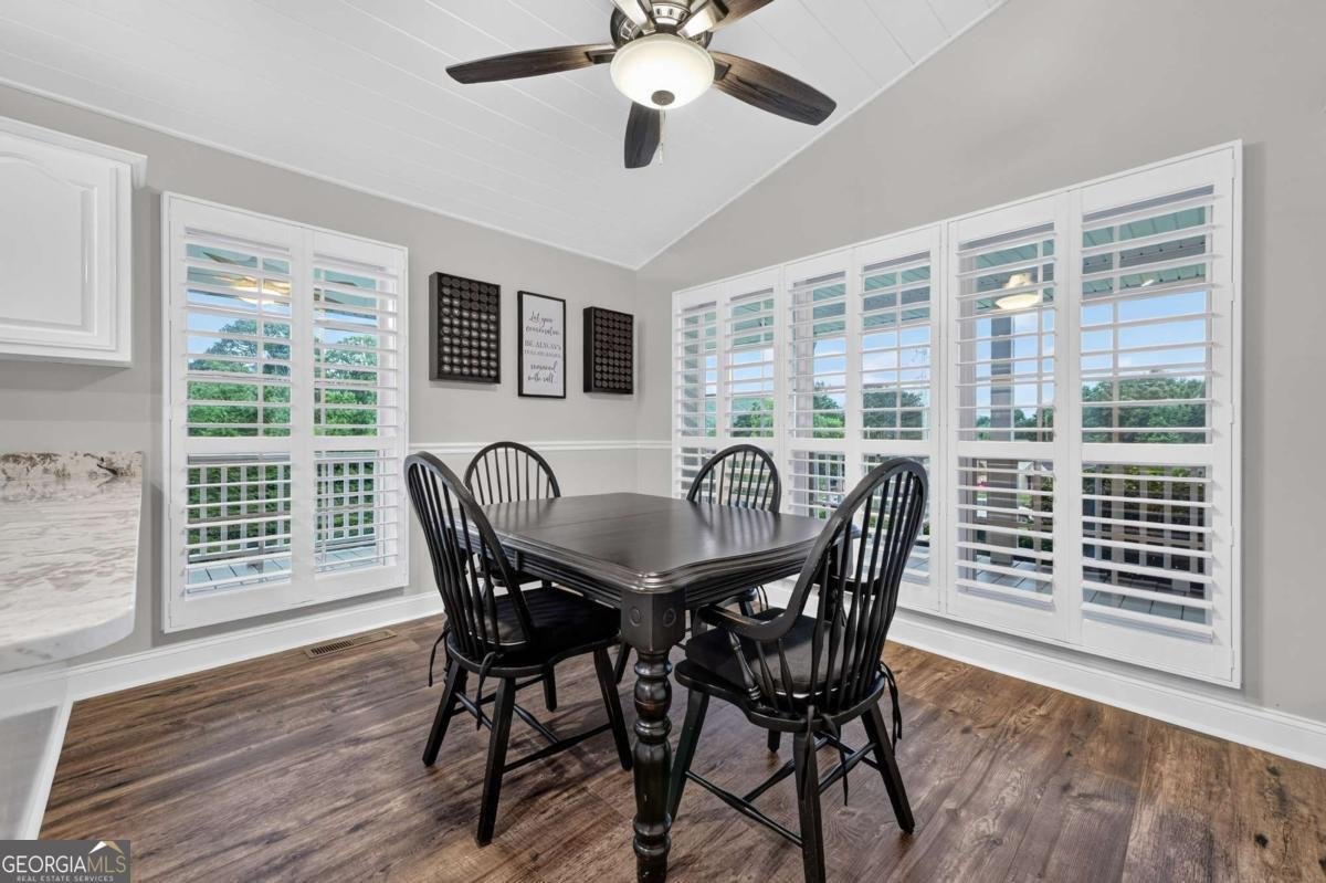 832 First Street Blue Ridge - Photo 18