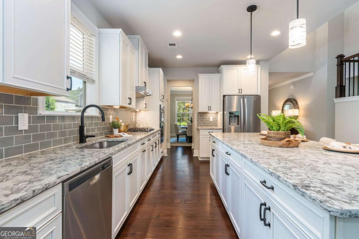1811 Goodhearth Drive Marietta - Photo 24