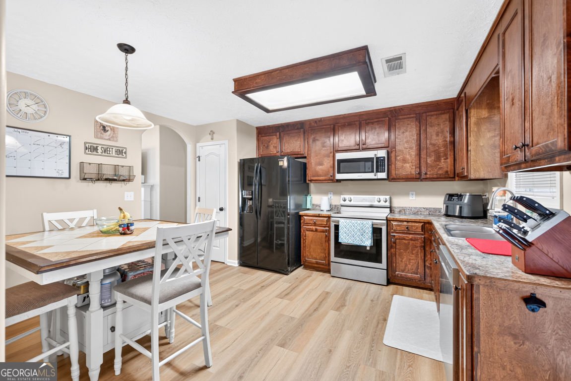 1429 Silvergate Way Winder - Photo 11