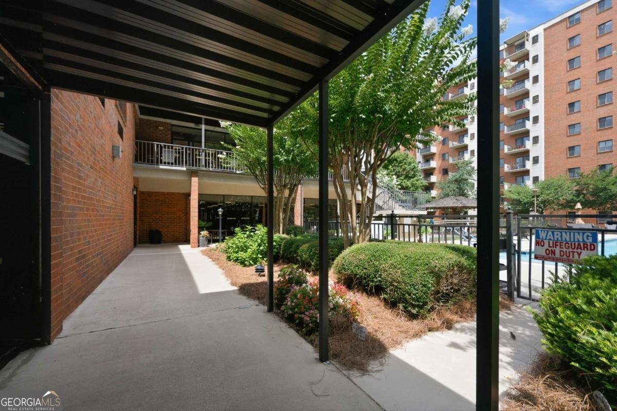 300 Johnson Ferry Road Sandy Springs - Photo 34