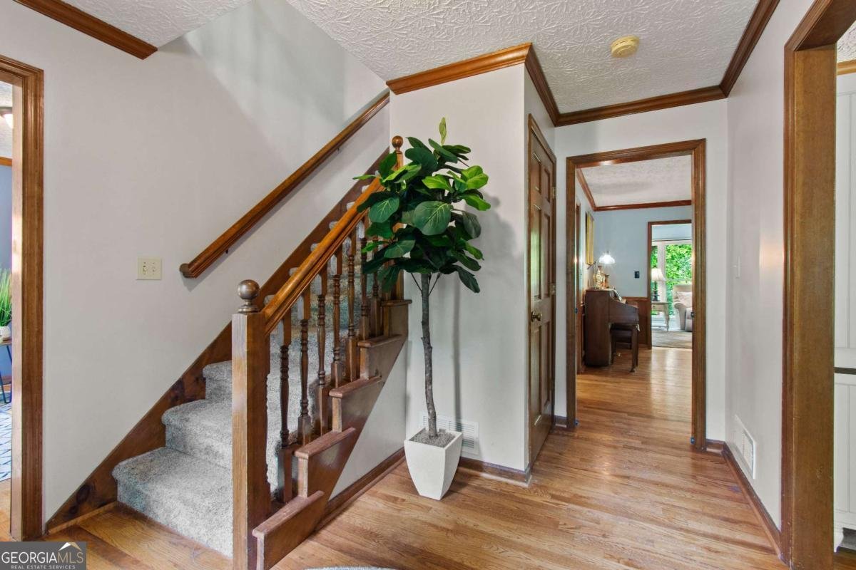1811 Yorkshire Drive Woodstock - Photo 6