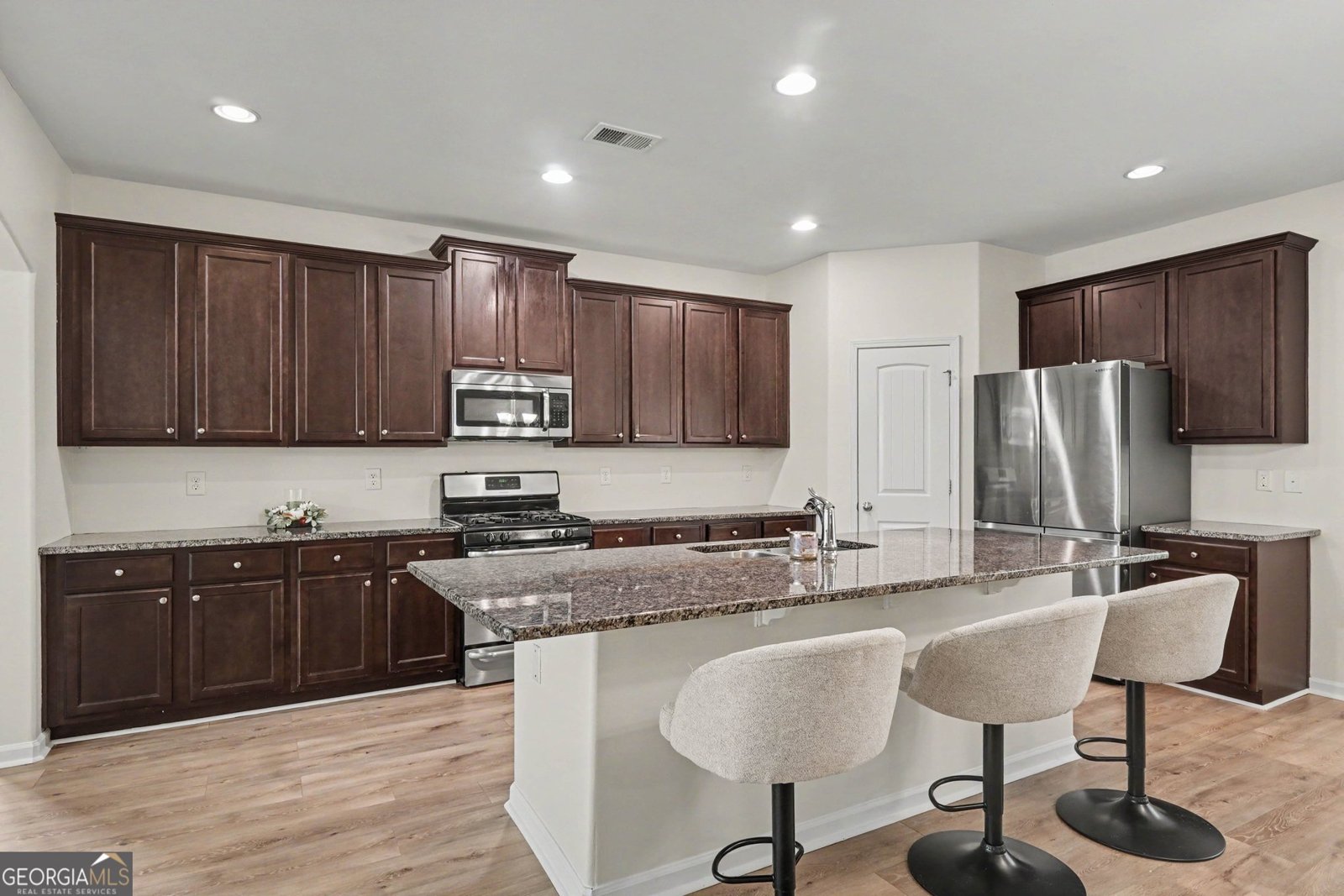 3923 Kingfisher Drive Atlanta - Photo 11