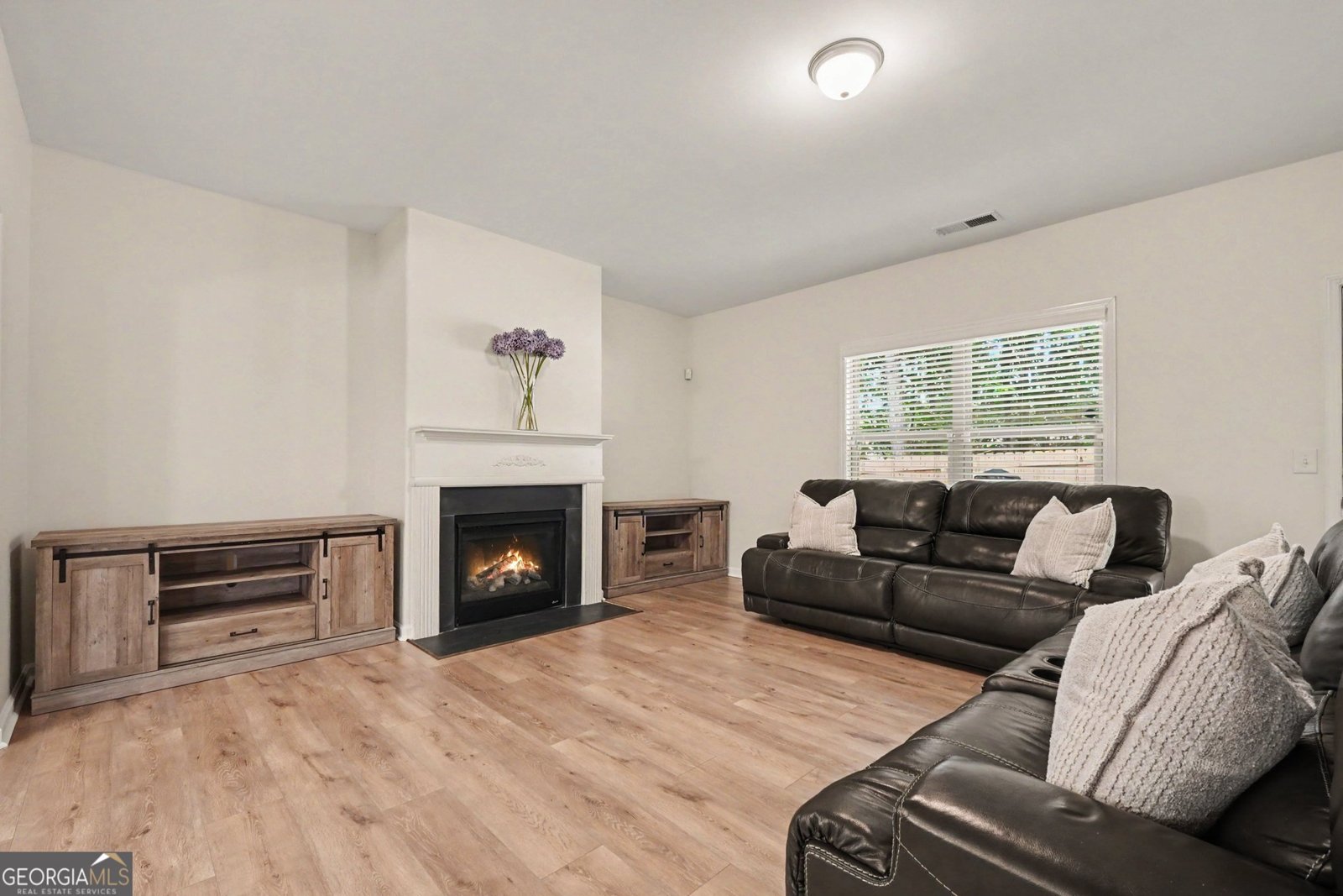 3923 Kingfisher Drive Atlanta - Photo 7
