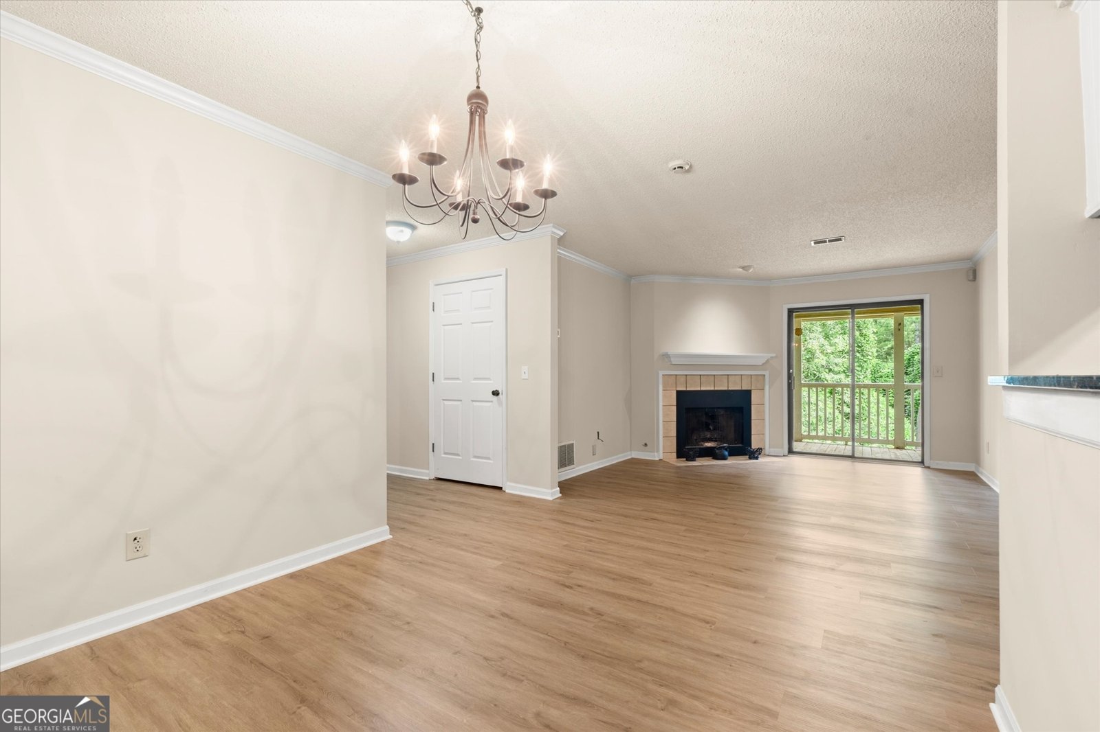 705 Barrington Hills Drive Atlanta - Photo 8