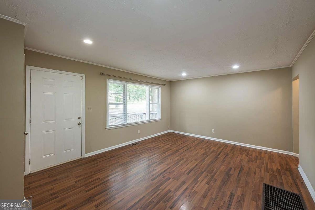 808 Meadow Place Marietta - Photo 8
