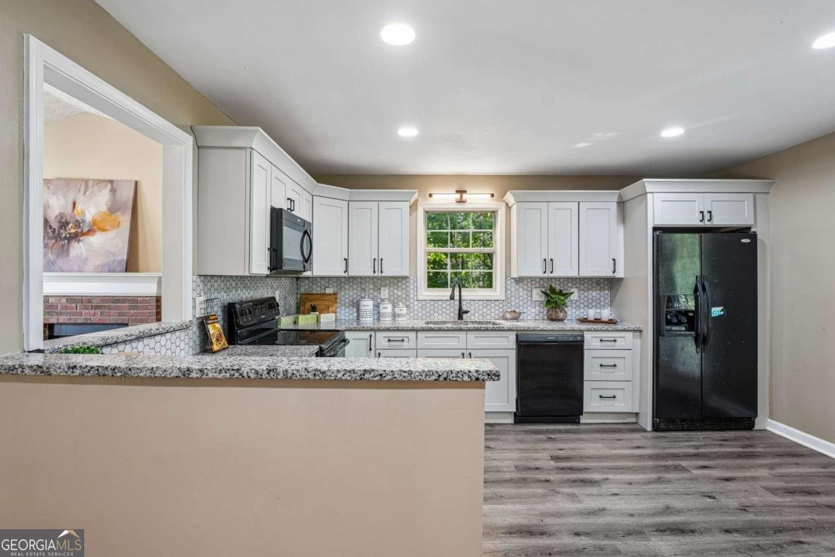 1036 Pepper Circle Acworth - Photo 10