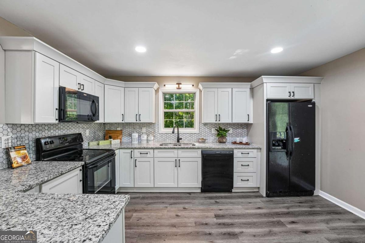 1036 Pepper Circle Acworth - Photo 12