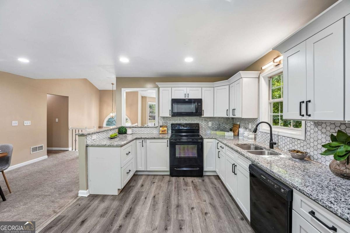 1036 Pepper Circle Acworth - Photo 14