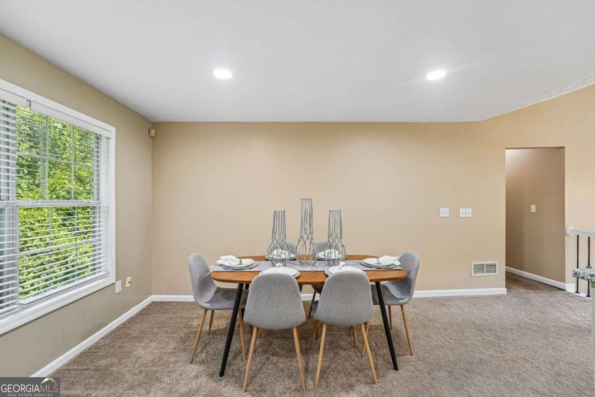 1036 Pepper Circle Acworth - Photo 7