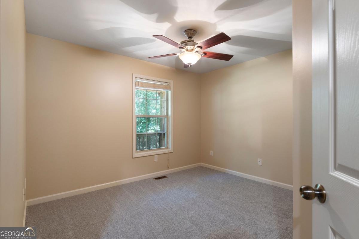 846 Hall Station Road Adairsville - Photo 16