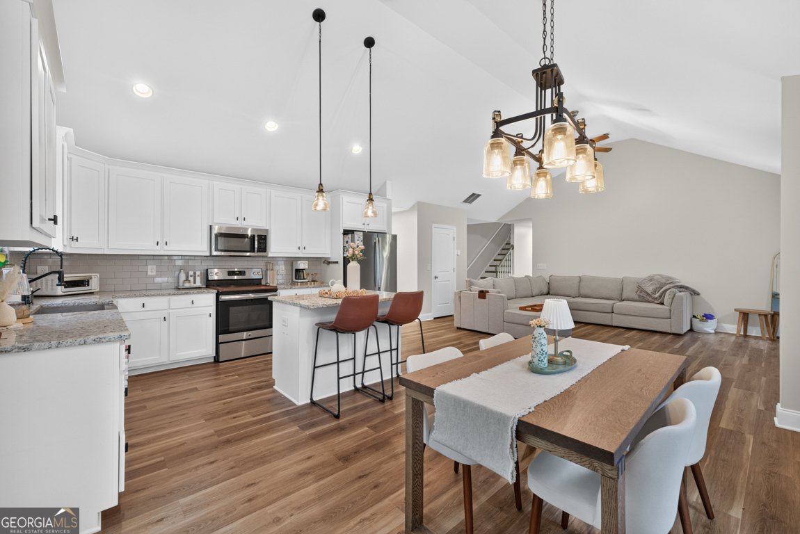 2565 Aaron Court Loganville - Photo 10