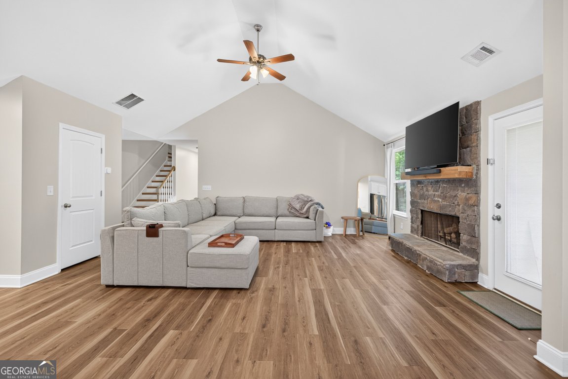 2565 Aaron Court Loganville - Photo 6