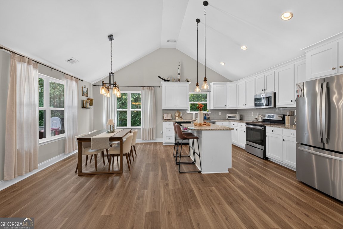 2565 Aaron Court Loganville - Photo 8