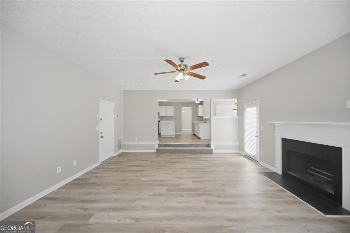 9229 Carnes Crossing Circle Jonesboro - Photo 13
