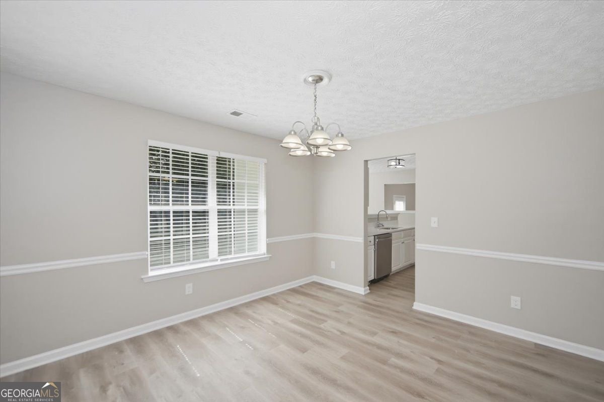 9229 Carnes Crossing Circle Jonesboro - Photo 17