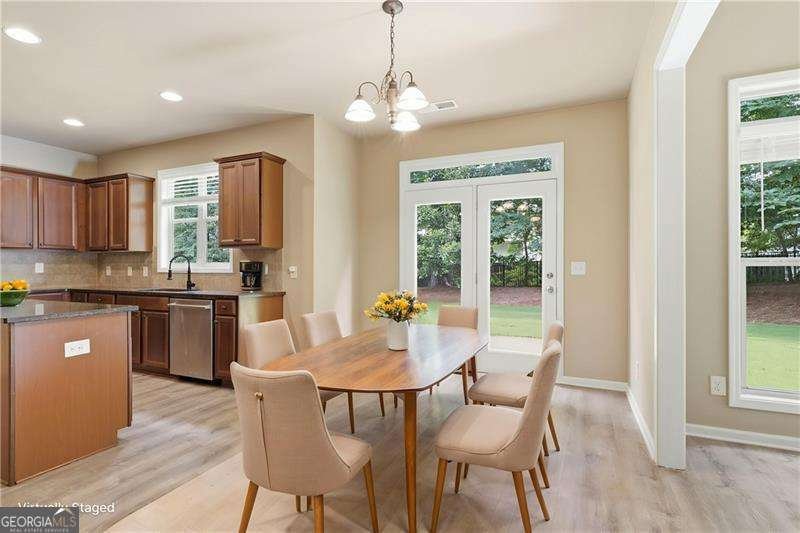6340 Forest Shore Court Cumming - Photo 11