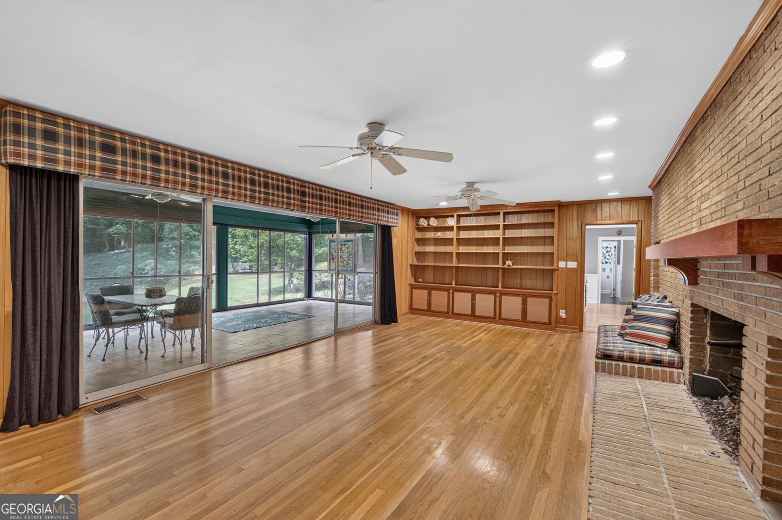 5274 Powers Ferry Road Sandy Springs - Photo 17