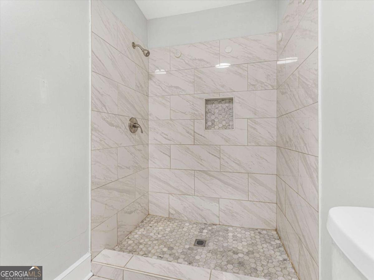 2861 Forrest Hills Drive Atlanta - Photo 22