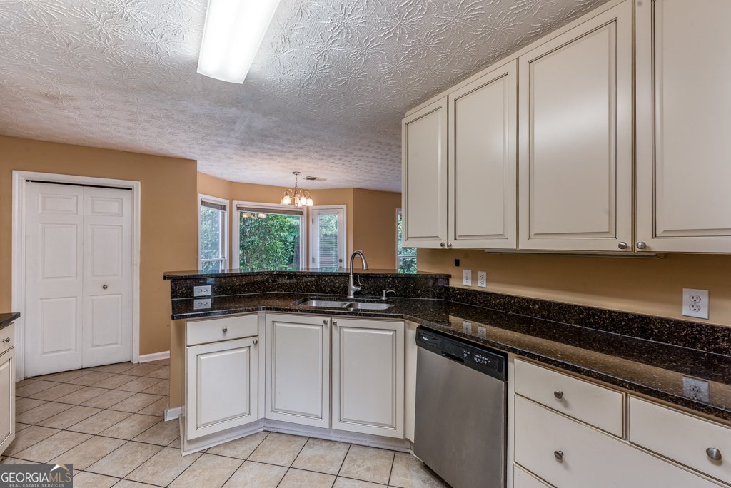4031 Dream Catcher Drive Woodstock - Photo 9