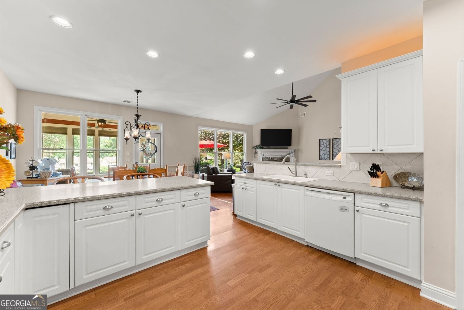 5305 Glenhaven Drive Cumming - Photo 14