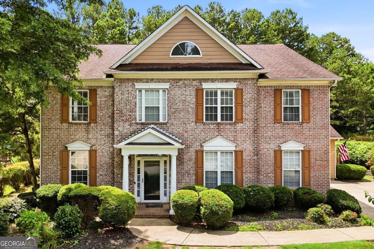 245 Chadwyck Lane Canton - main photo