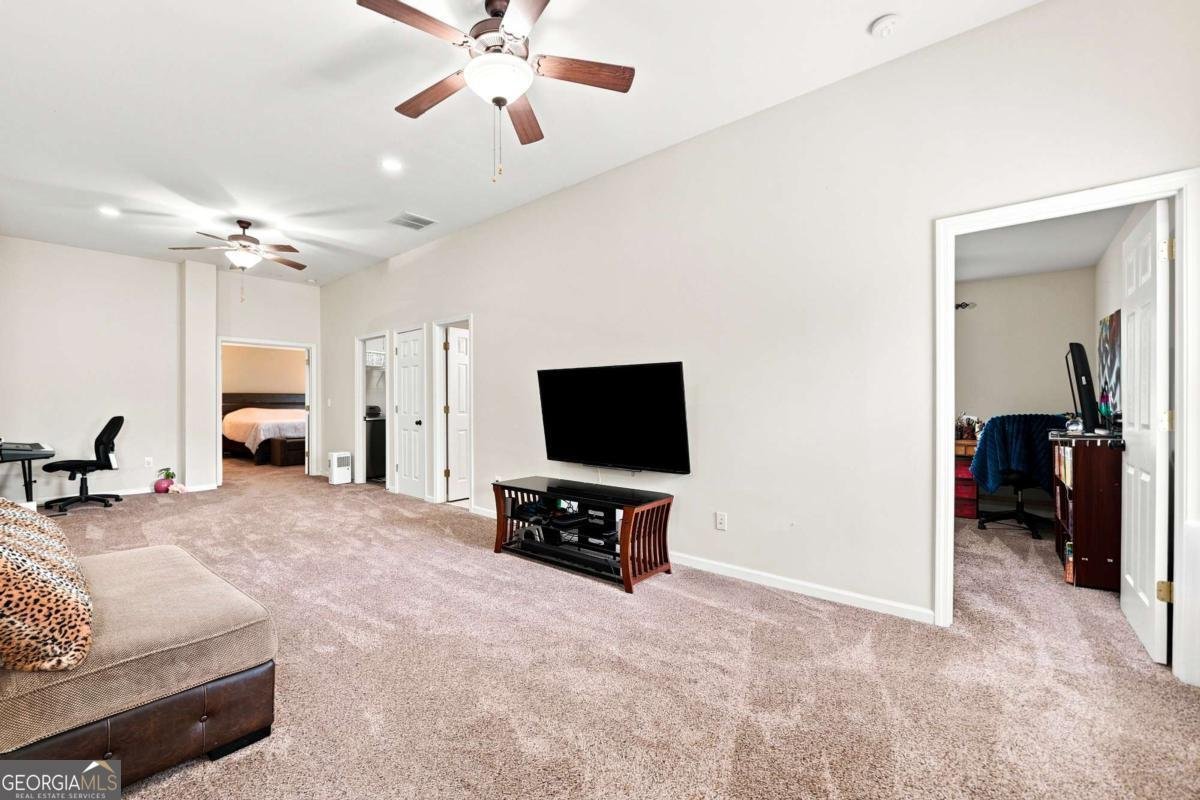 245 Chadwyck Lane Canton - Photo 33